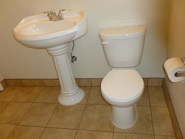 Foto del edificio - 439 Central Ct