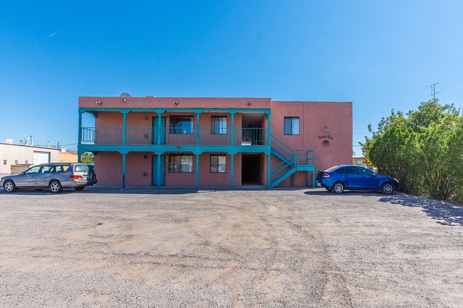 Building Photo - Desert Rose Apartments