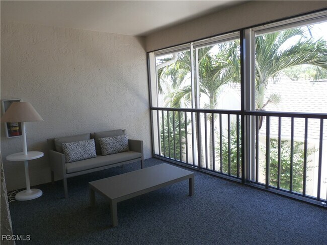 Foto del edificio - 16301 Kelly Woods Dr