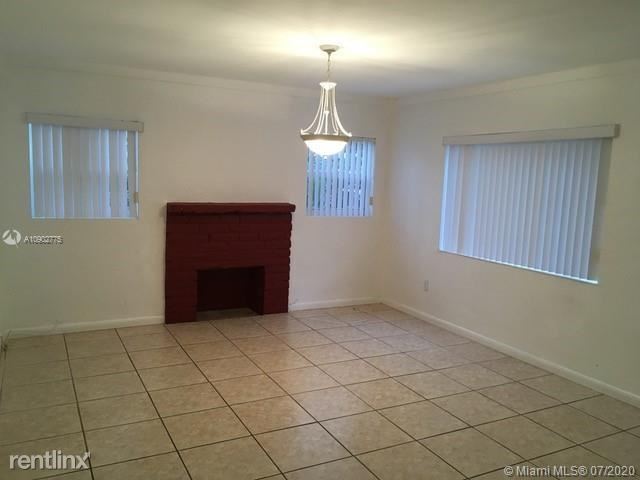 Building Photo - 3 br, 2 bath House - 3610 SW 11th St