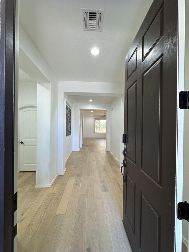 Foto del edificio - Great single level home in Chandler