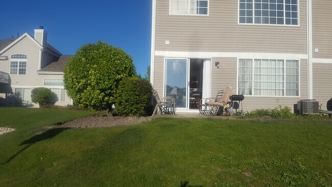 Foto del edificio - 9030 W Heathwood Cir