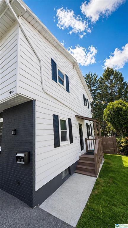 Foto del edificio - 2835 Ithaca St