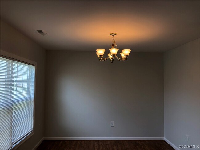 Foto del edificio - 3308 Macallan Pkwy