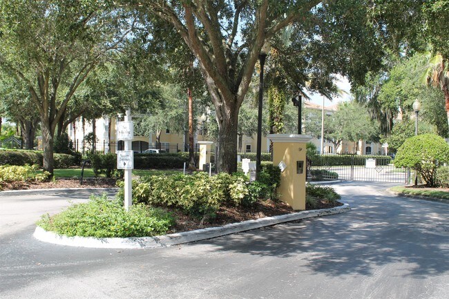 Foto del edificio - 2039 Legacy Palms Dr