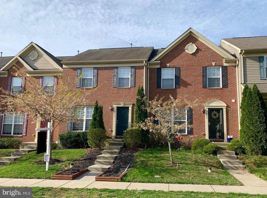 3004 Raking Leaf Dr, Abingdon, MD 21009 Townhouse for Rent in