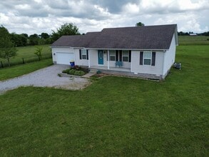 Building Photo - 9832 Smiths Grove- Scottsville Rd