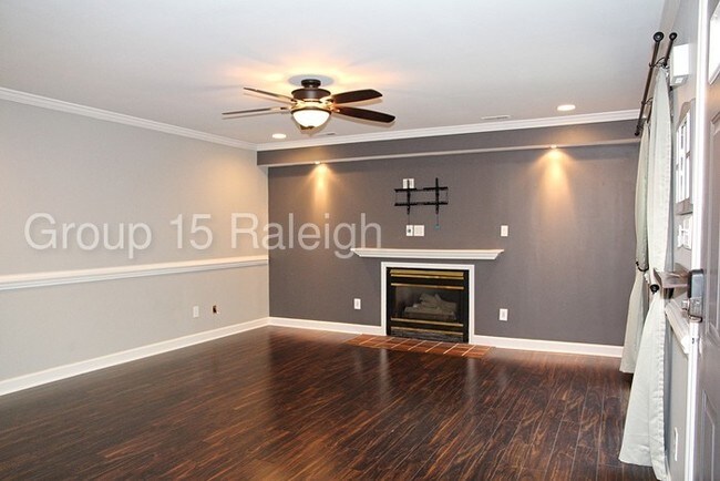 Building Photo - 411 Summerwalk Cir