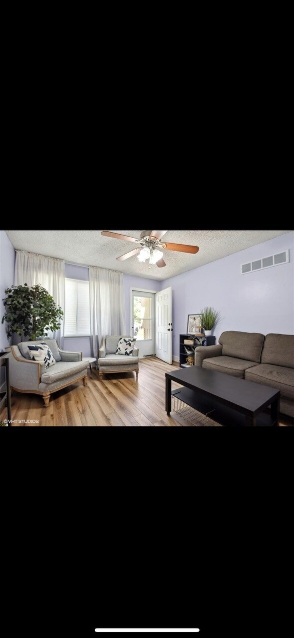 810 S Grant Ter, Olathe, KS 66061 Townhome Rentals in Olathe KS