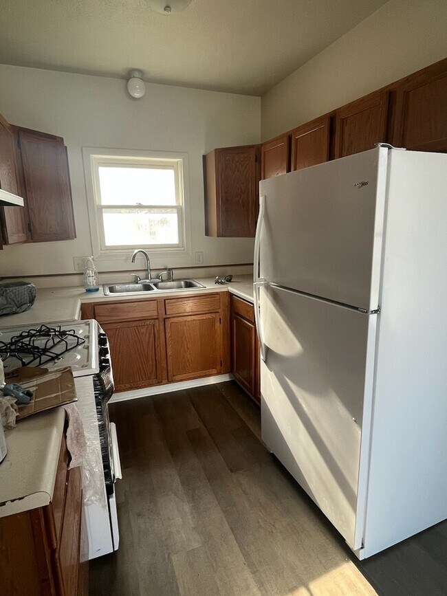 Foto del edificio - 48 Eastmanville St