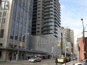 Building Photo - 210 Victoria St