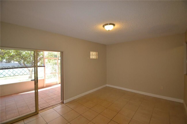 Foto del edificio - 946 Johnson St