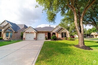Building Photo - 28210 Cross Creek Springs Ln