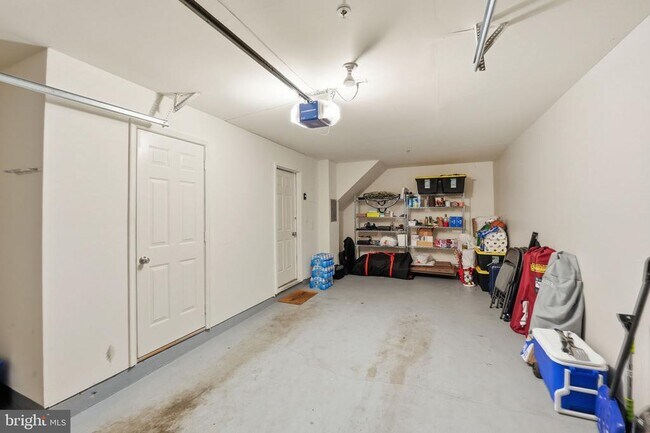 Foto del edificio - 4349 Hackney Coach Ln