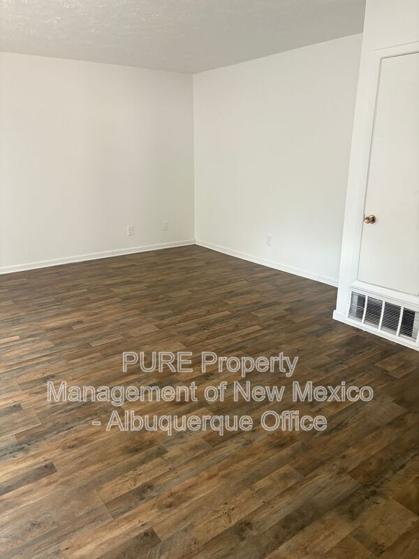 Foto del edificio - 14209 Turner Pl NE