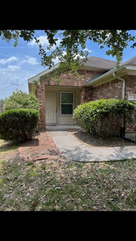 Vista de la puerta principal - 4418 Plumeria Ave