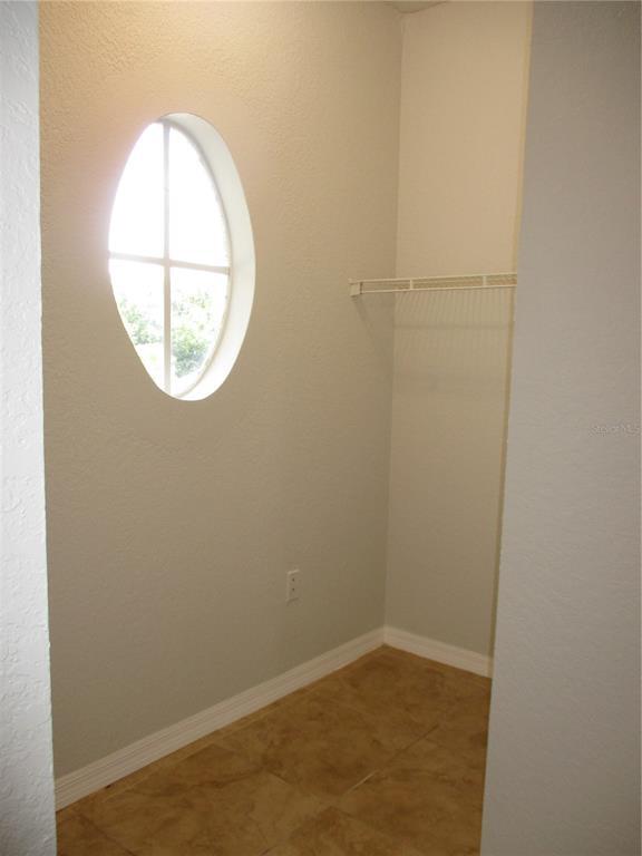 Foto del edificio - 6055 Westgate Dr