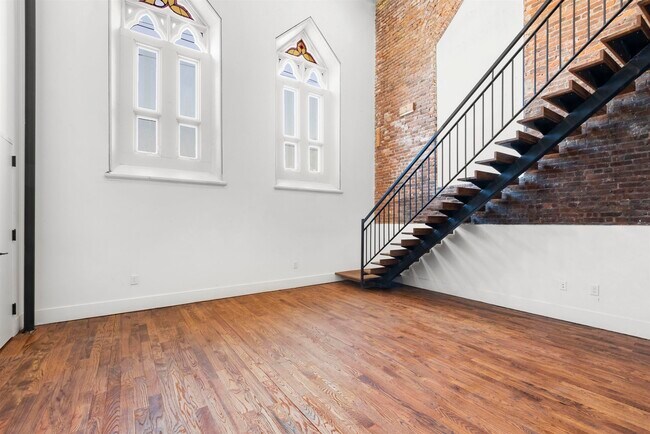 Foto del edificio - 380 Montgomery St
