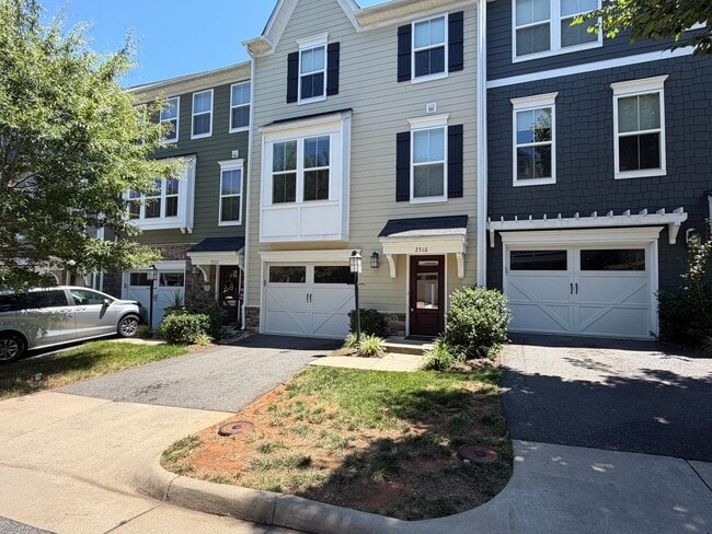 Building Photo - 2310 Avinity Ct