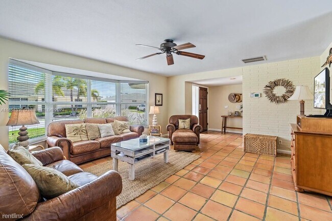 Foto del edificio - 3 br, 2.5 bath House - 1160 Singer Dr