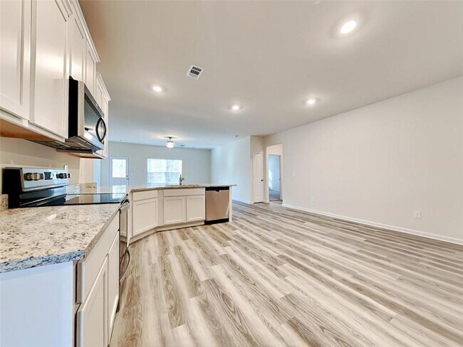 Building Photo - 332 Oliver Dr