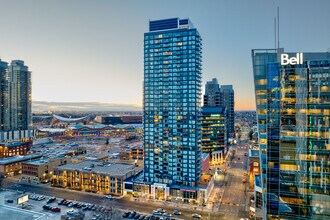 Building Photo - Upten