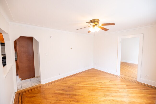 Building Photo - 56 Marlboro Rd