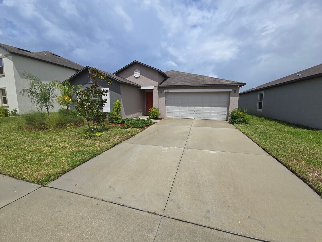 Primary Photo - 9504 Channing Hill Dr