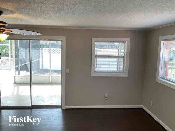 Building Photo - 2272 White Sands St