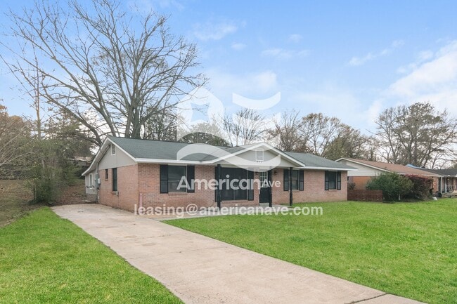 Building Photo - 856 Barklay Way