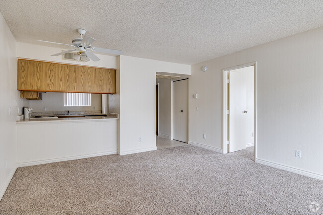 1BR , 1,5BA - 687SF - Monte Vista Apartments