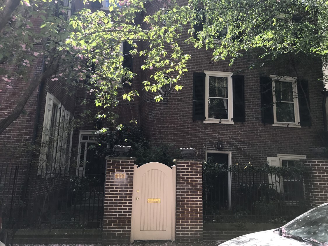 Clinton Street side of building - Society Hill Mansion
