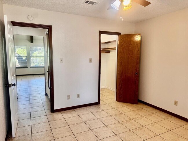 Foto del edificio - 5506 Abilene Trl