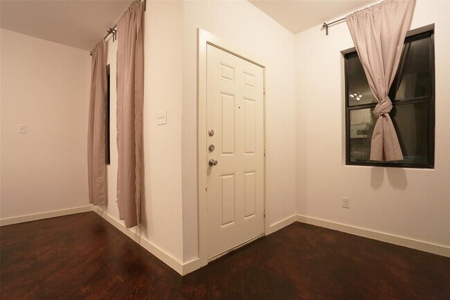 Foto del edificio - 4114 McKinney St