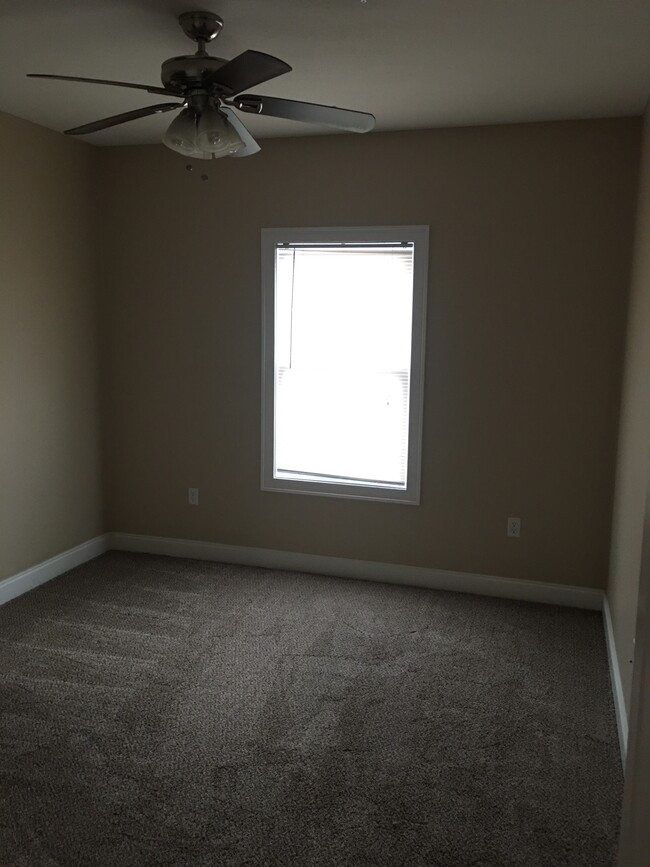 Bedroom - 1640 Blue Horizon Dr