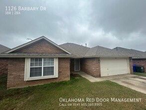 Building Photo - 1126 Barbary Dr Building Photo - 1126 Barbary Dr
