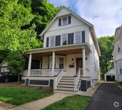 Building Photo - 115 Maolis Ave