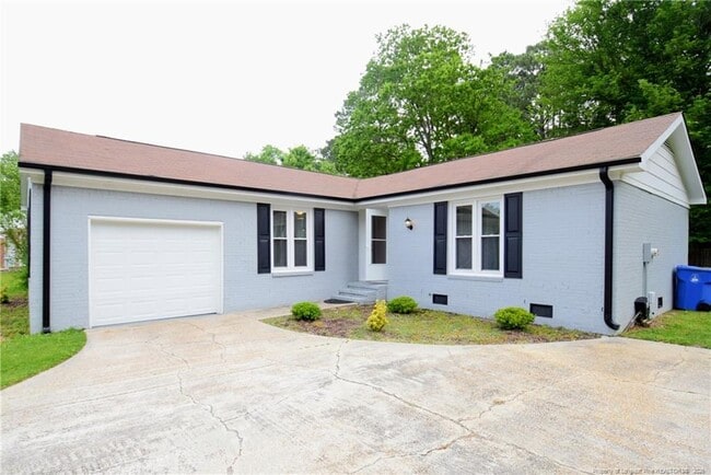 Building Photo - 4408 Chesterbrook Dr