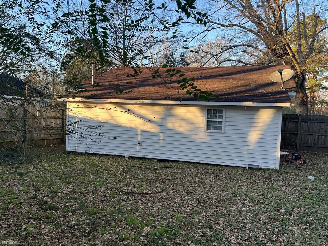 Foto del edificio - 2 br, 1 bath House - 906 Martin Street