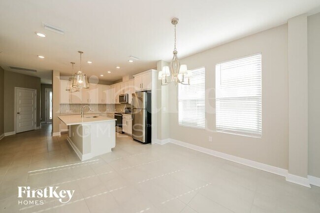 Foto del edificio - 5331 Spanish Moss Cv