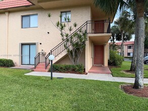 Building Photo - 178 Lakeview Dr