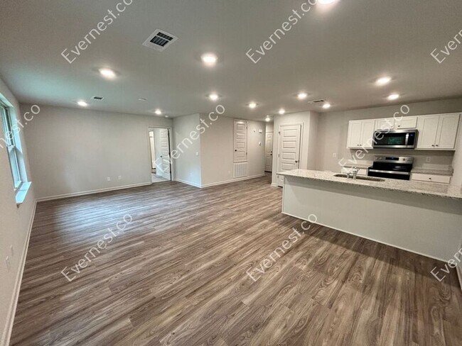 Building Photo - 171 Northgate Dr
