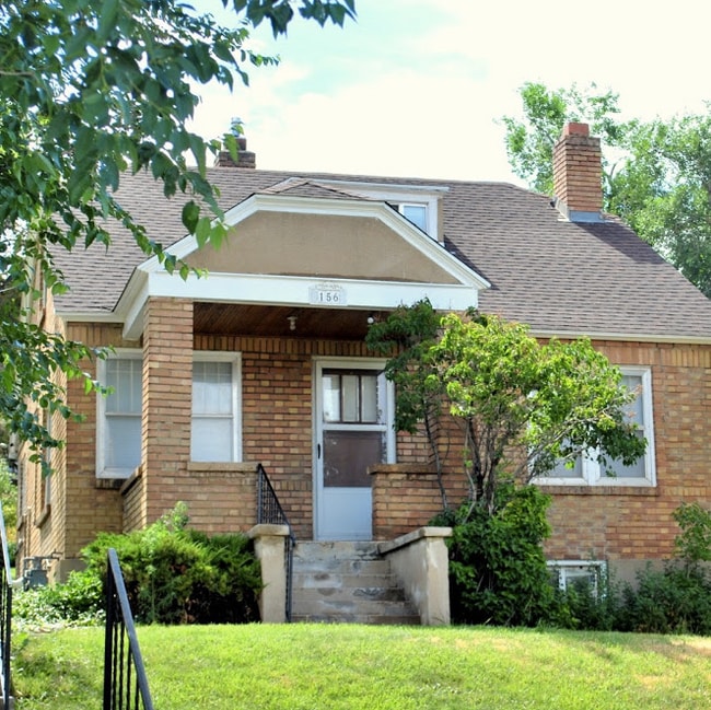 Building Photo - 156 S 1400 W