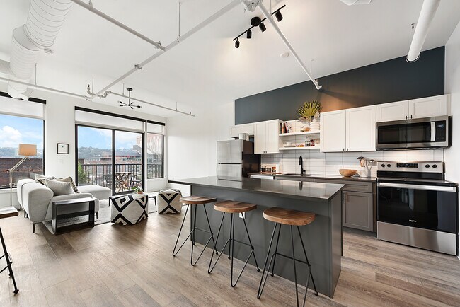 Foto del edificio - 1709 5th Ave