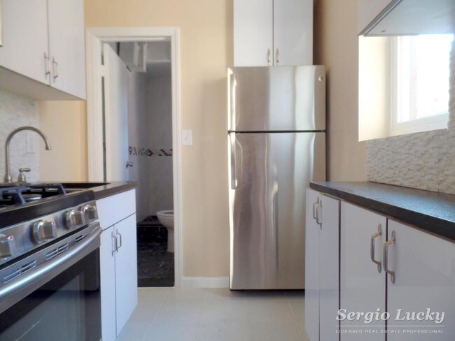 Foto del edificio - 420 E 79th St