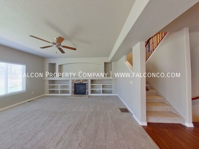 Building Photo - 5822 Thurber Dr