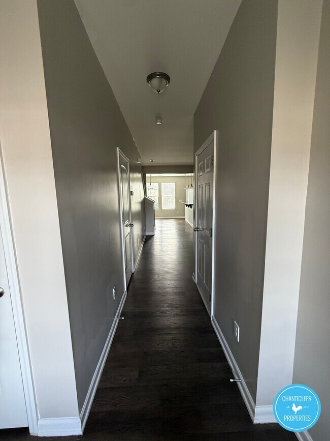 Foto del edificio - 3721 Landshire View Lane
