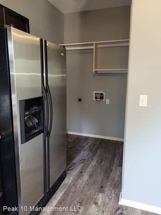 Foto del edificio - 3 br, 1 bath House - 404 N Madison