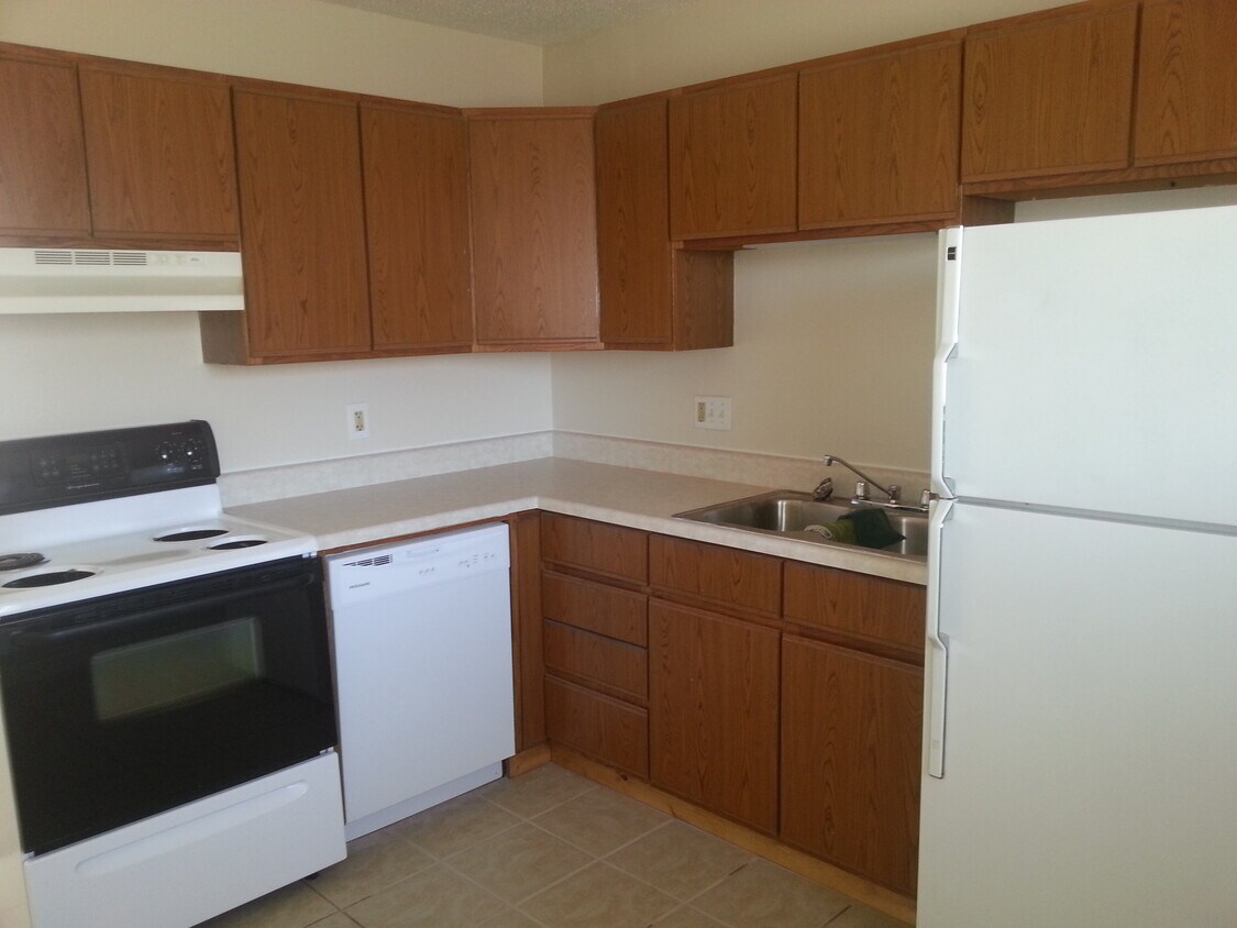 1103N AZTEC CT KITCHEN - 1103 N Aztec Ct