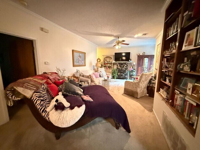 Foto del edificio - 5737 N Scout Island Cir